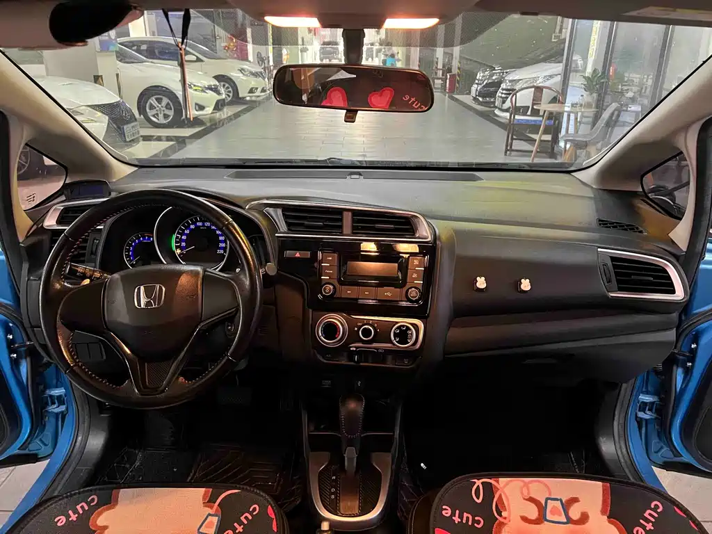 Honda Fit — миниатюра 4