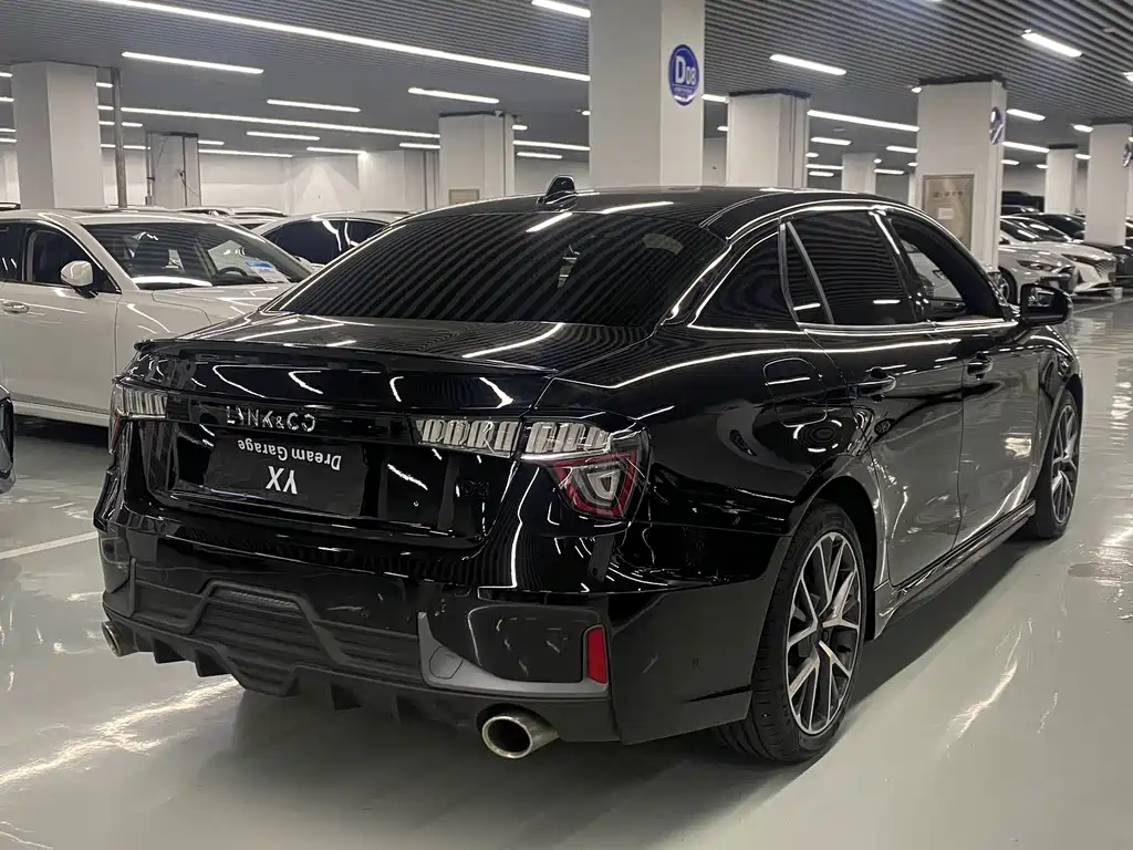 Lynk & Co 03 — миниатюра 12