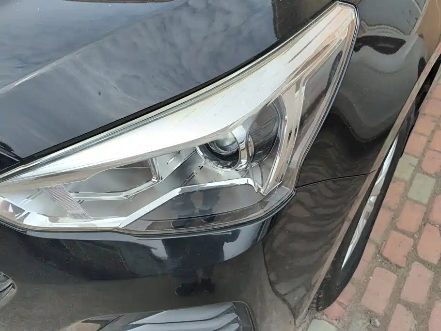Haval M6 — миниатюра 5