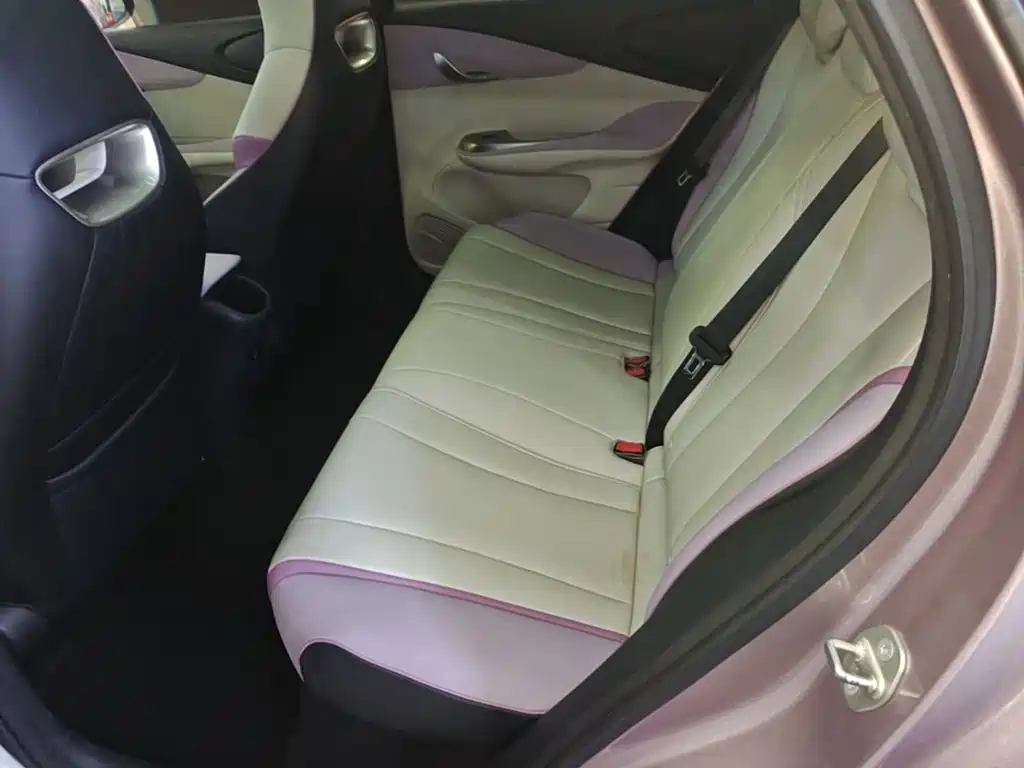 BYD Dolphin — миниатюра 17
