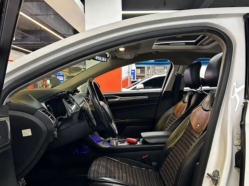 Ford Mondeo — миниатюра 5
