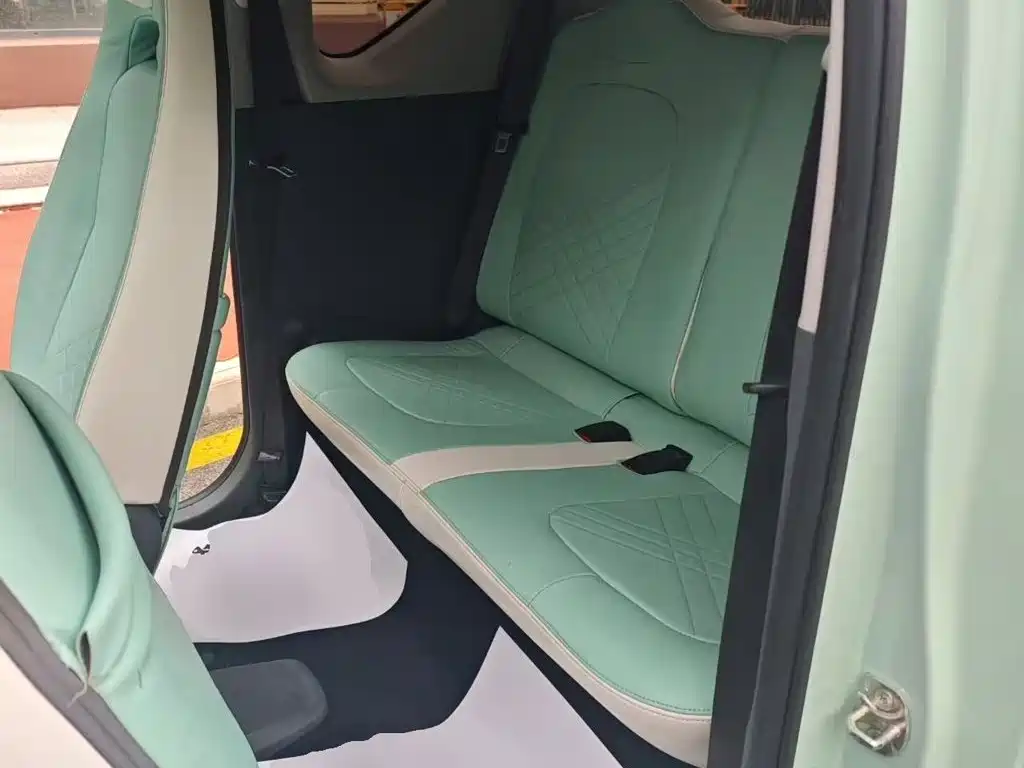 Wuling MINIEV — миниатюра 17