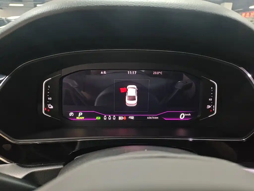 Volkswagen Passat PHEV — миниатюра 12