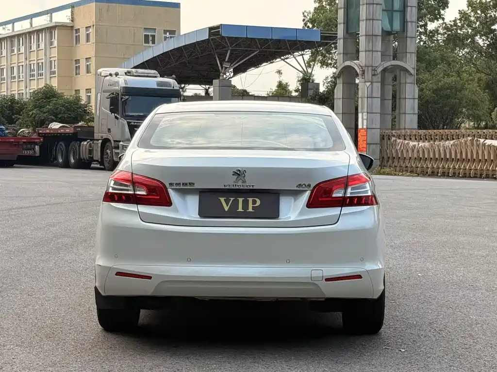 Peugeot 408 — миниатюра 8