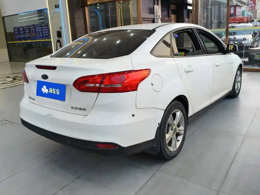 Ford Focus — миниатюра 3