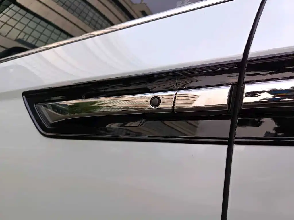 Honda Elysion 2024 2.0L e:HEV Luxury