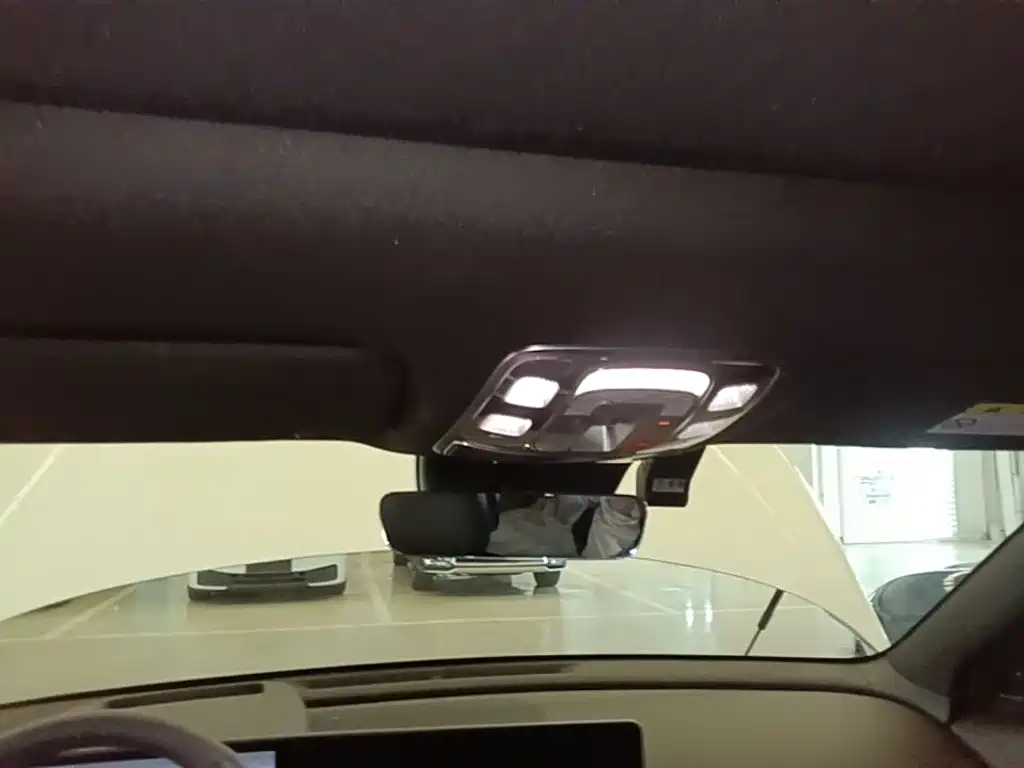 Genesis GV60 — миниатюра 23