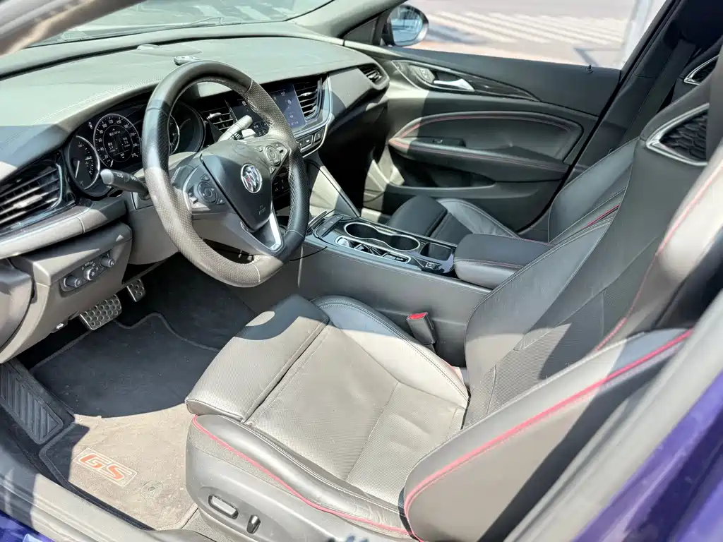 Buick Regal — миниатюра 7