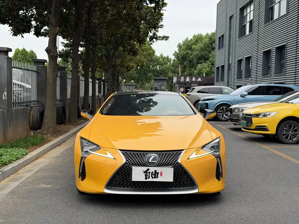 Lexus LC — миниатюра 2