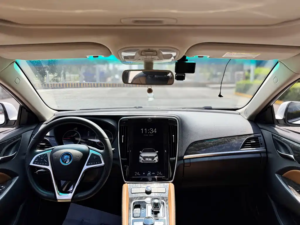 BYD Qin NEV — миниатюра 12
