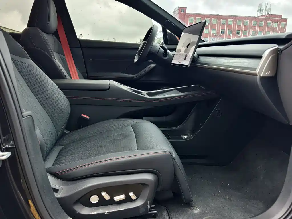 Onvo L60 2025 60kWh