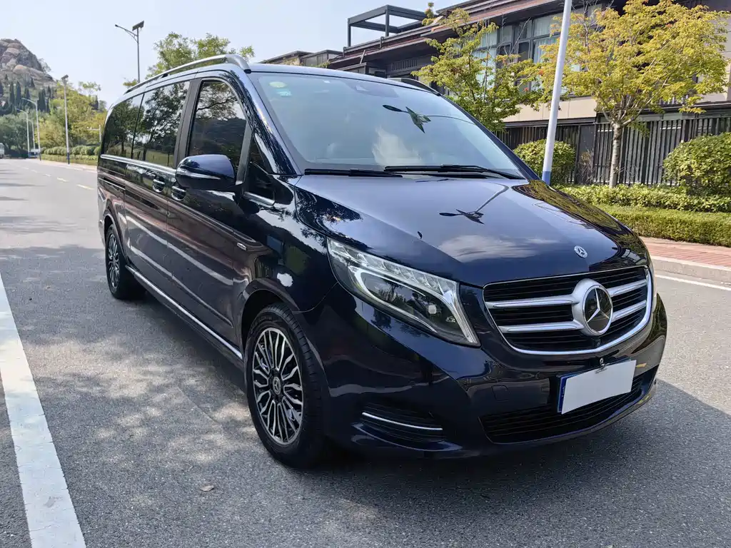 Mercedes-Benz V-Class — миниатюра 3