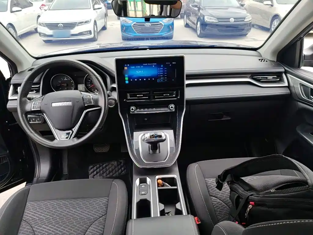 Haval M6 — миниатюра 10