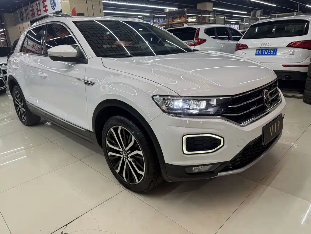 Volkswagen T-Roc — миниатюра 3