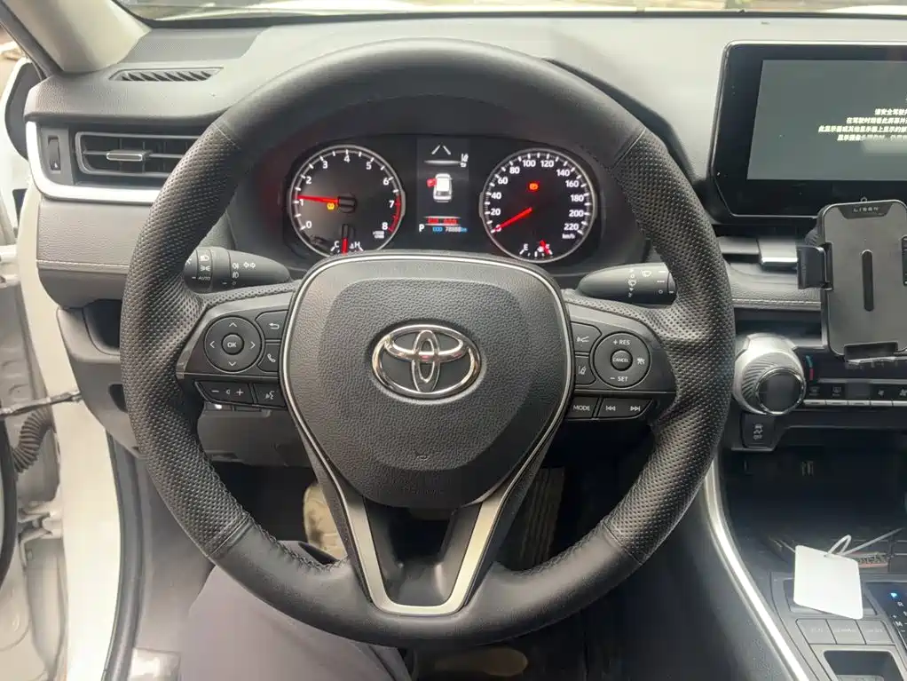 Toyota Wildlander — миниатюра 4