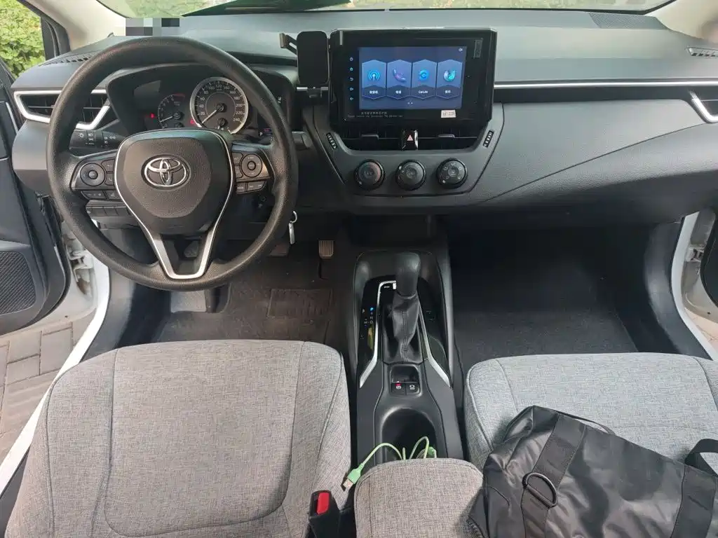 Toyota Corolla — миниатюра 10