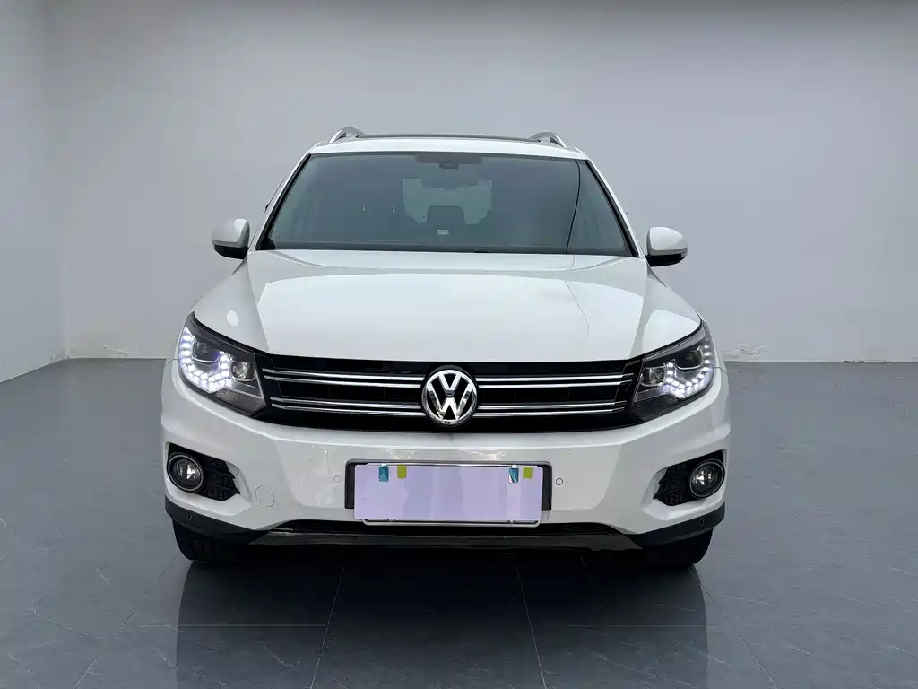 Volkswagen Tiguan — миниатюра 2
