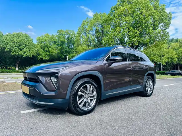 2020 Nio ES6