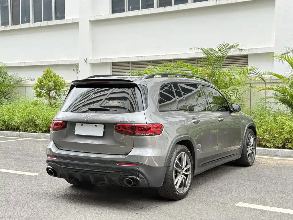 Mercedes-Benz GLB AMG — миниатюра 7