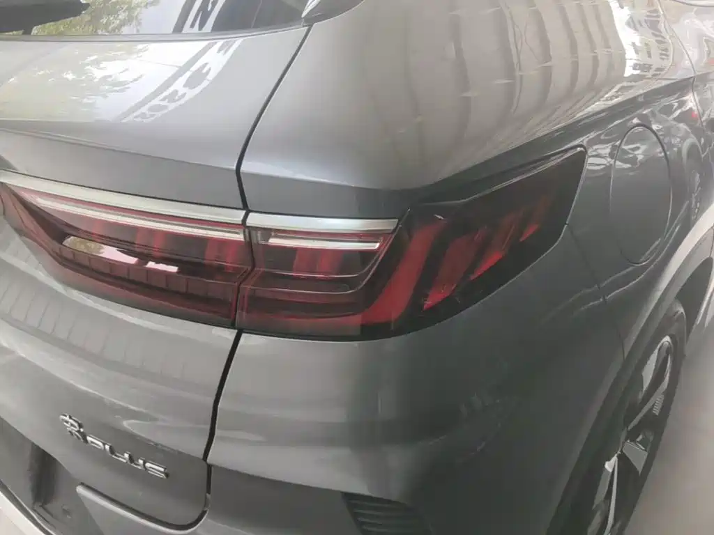 BYD PLUS New Energy — миниатюра 8
