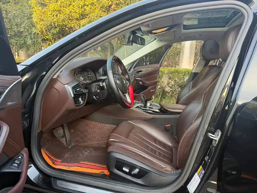 BMW 5 SERIES NEW ENERGY