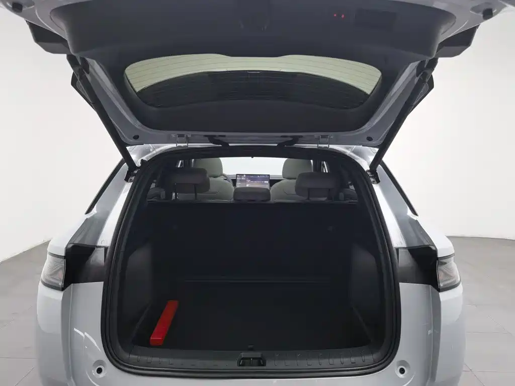 BYD Song Ultra — миниатюра 16