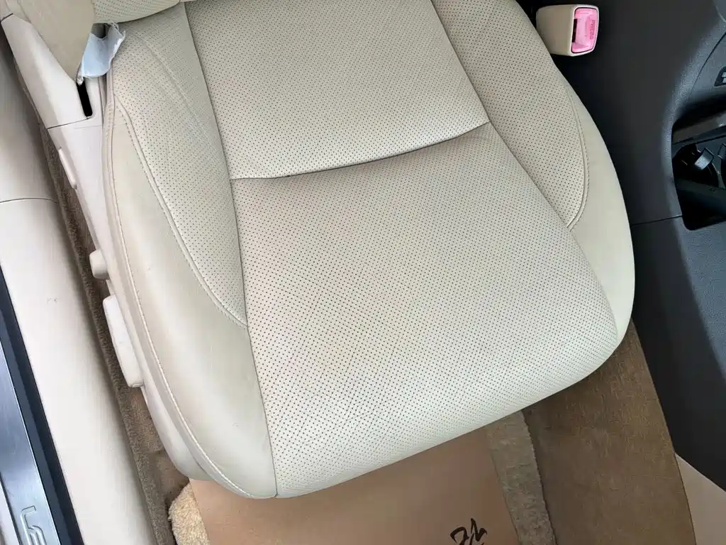 Lexus ES — миниатюра 23