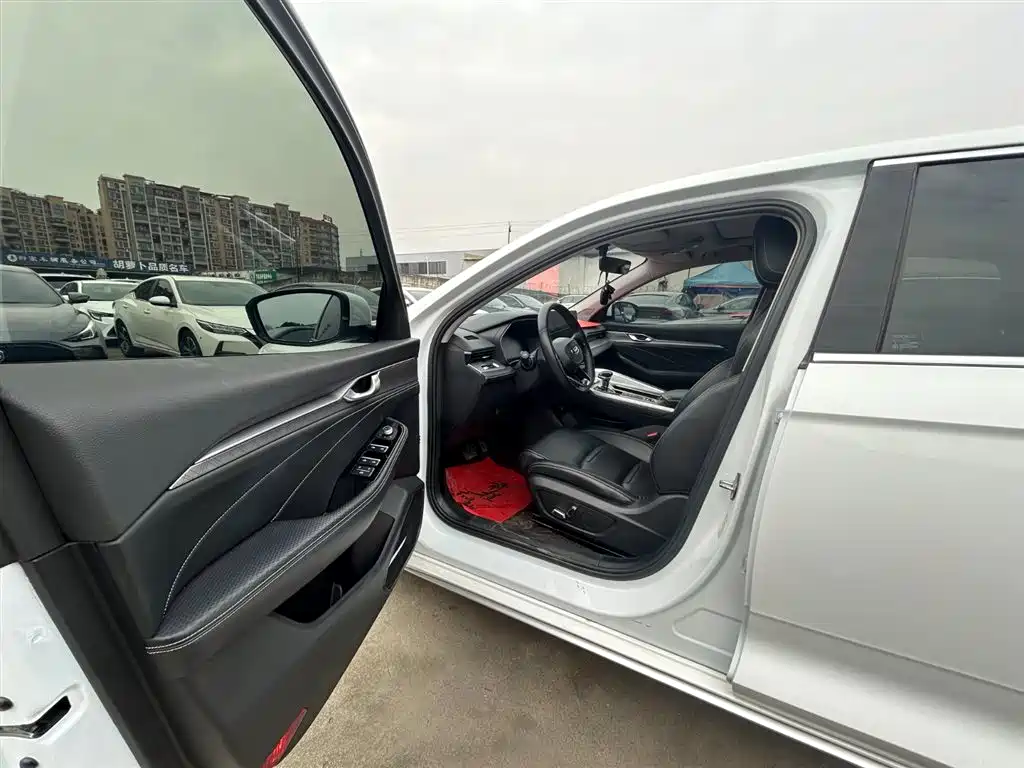 GEELY AUTOMOBILE XINGRUI