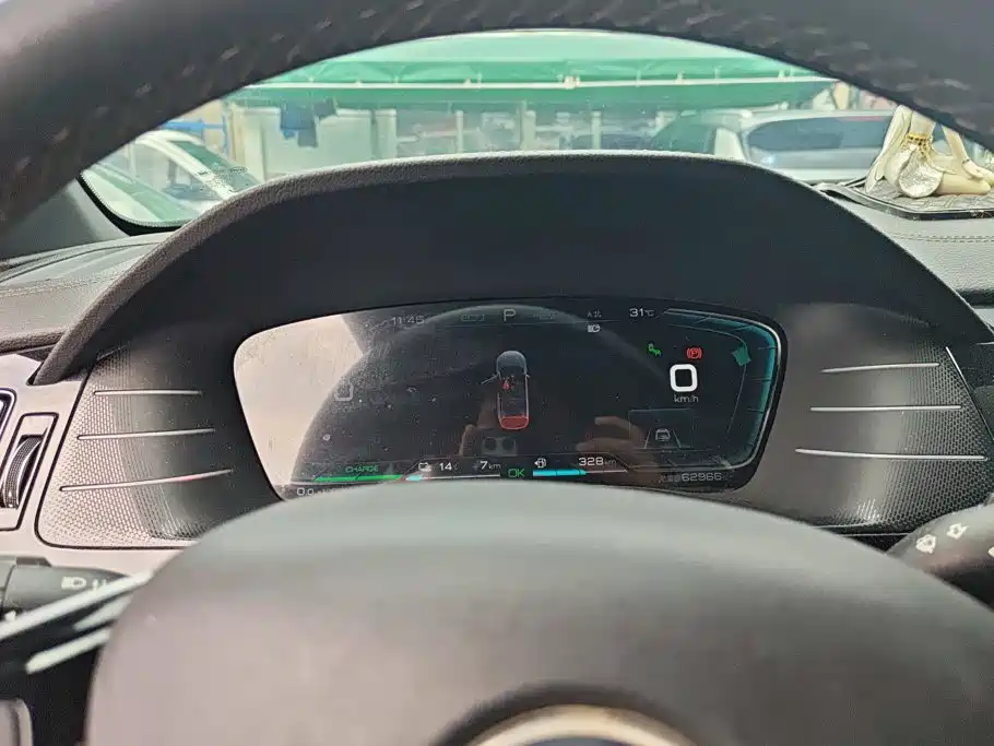 BYD Tang New Energy — миниатюра 14