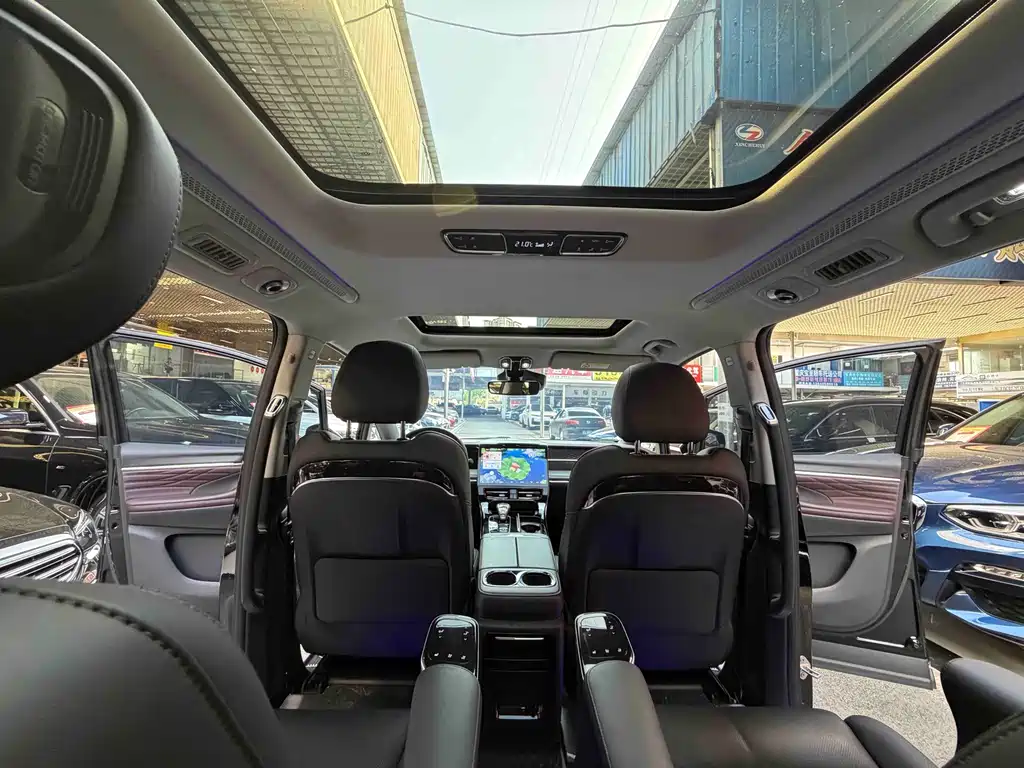 GAC Motor Trumpchi M8 — миниатюра 20