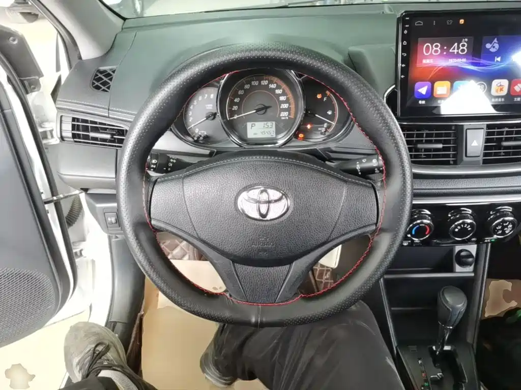 Toyota Yaris L — миниатюра 11