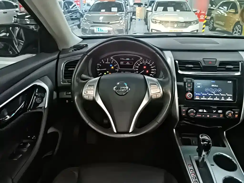 Nissan Teana — миниатюра 11