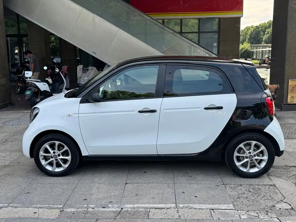 smart Smart Forfour — миниатюра 3