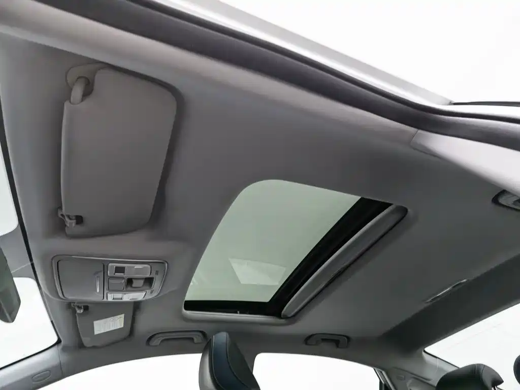 Geely Emgrand GL — миниатюра 14