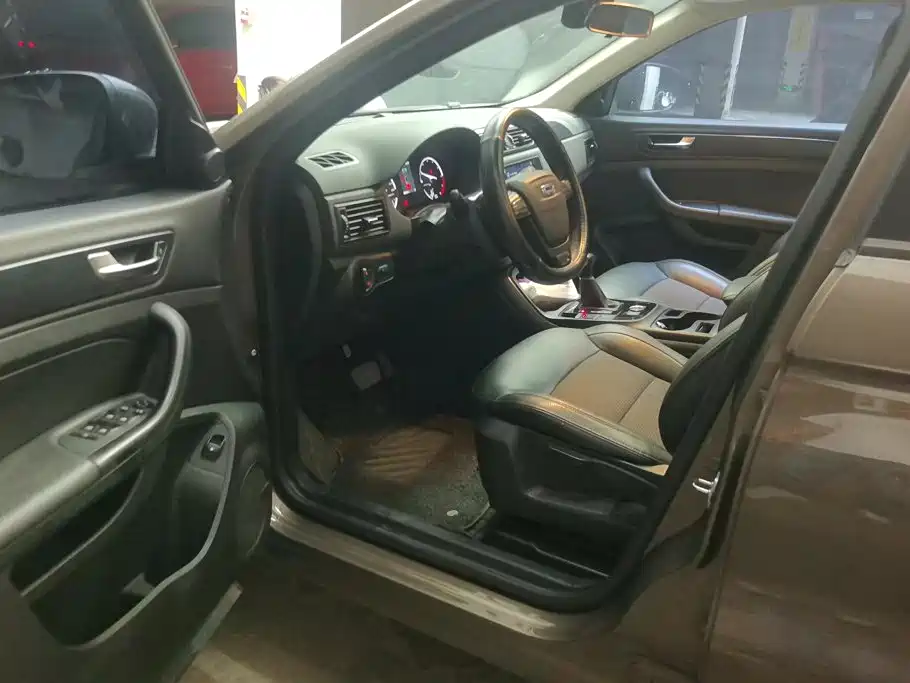 Qoros Qoros 5 — миниатюра 9