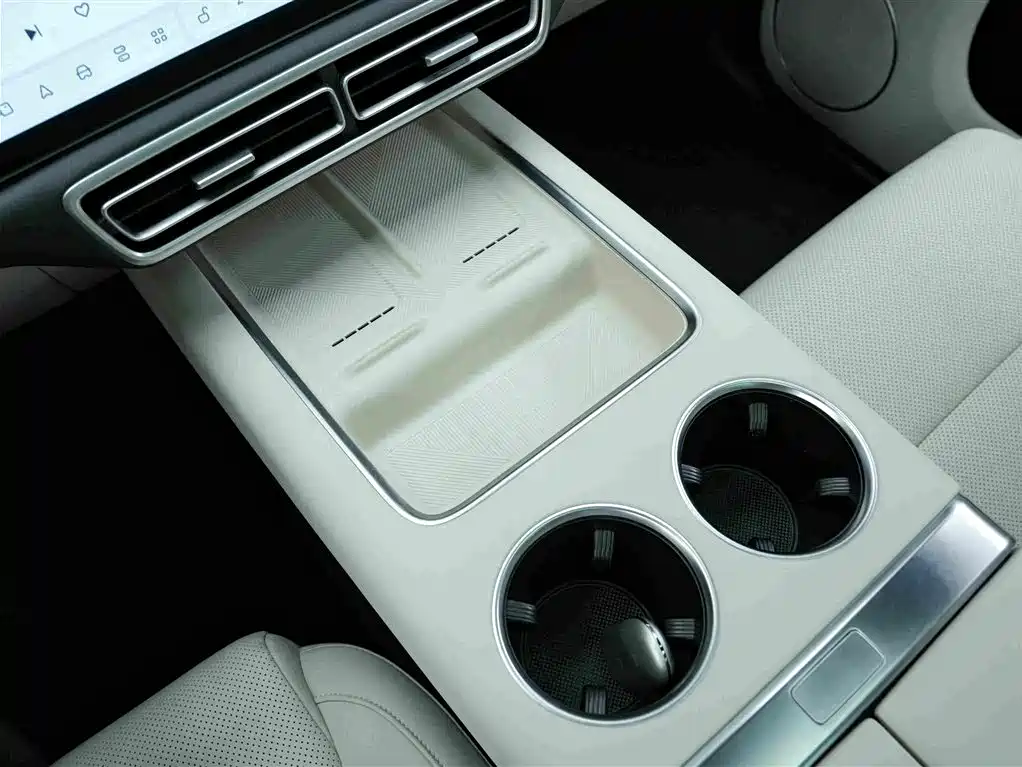Li Auto Li L9 — миниатюра 11