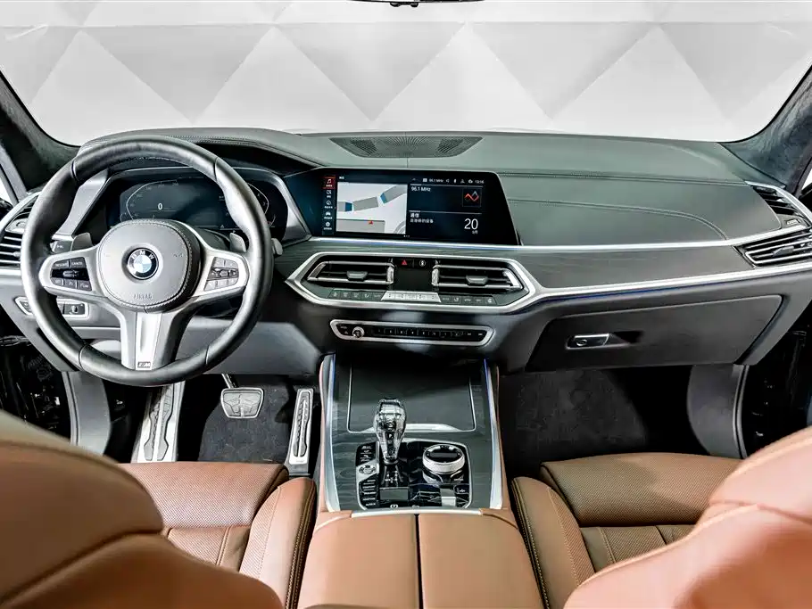 BMW X7 — миниатюра 14