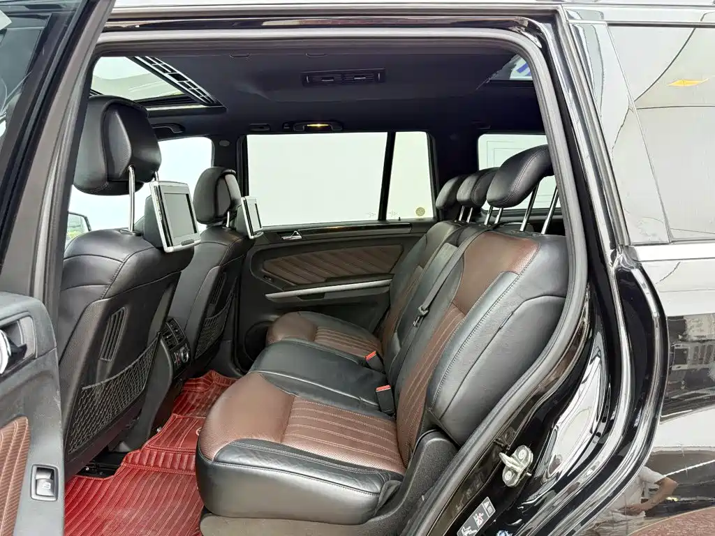Mercedes-Benz GL-Class — миниатюра 20