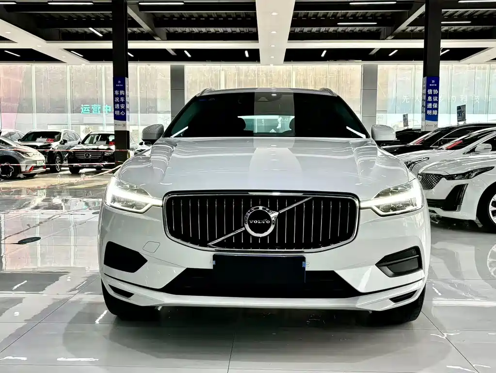 VOLVO  XC60