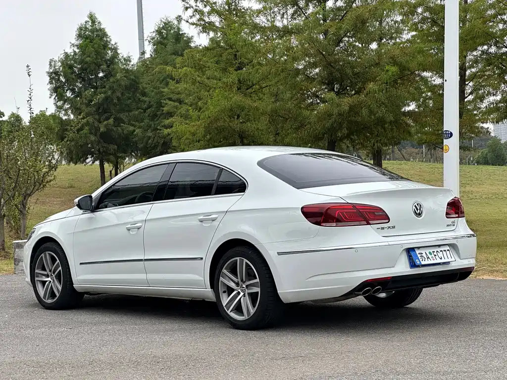 Volkswagen CC — миниатюра 17