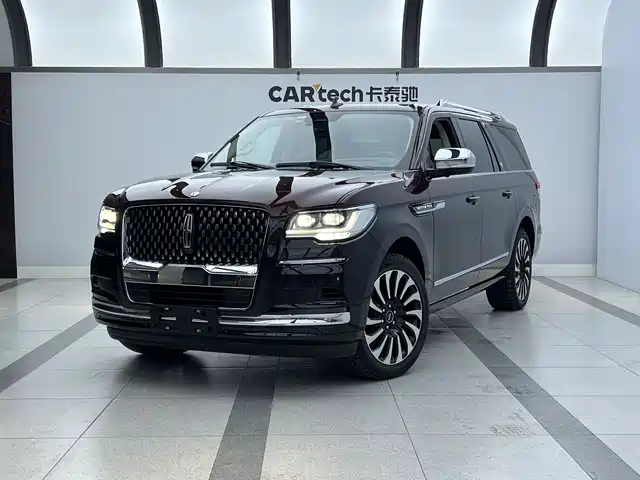LINCOLN NAVIGATOR ONE