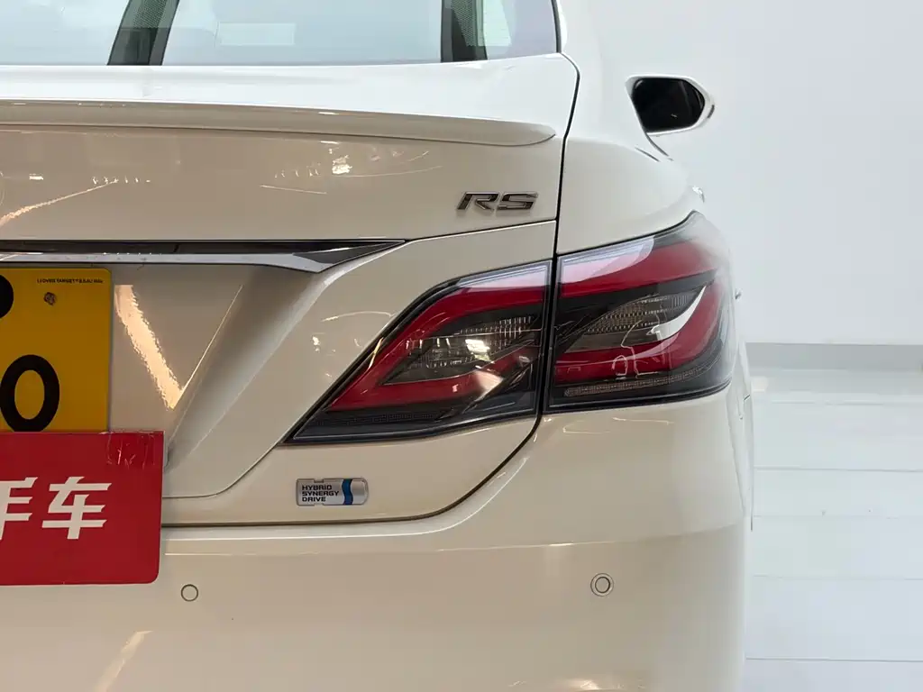Toyota Crown (Import) — миниатюра 15