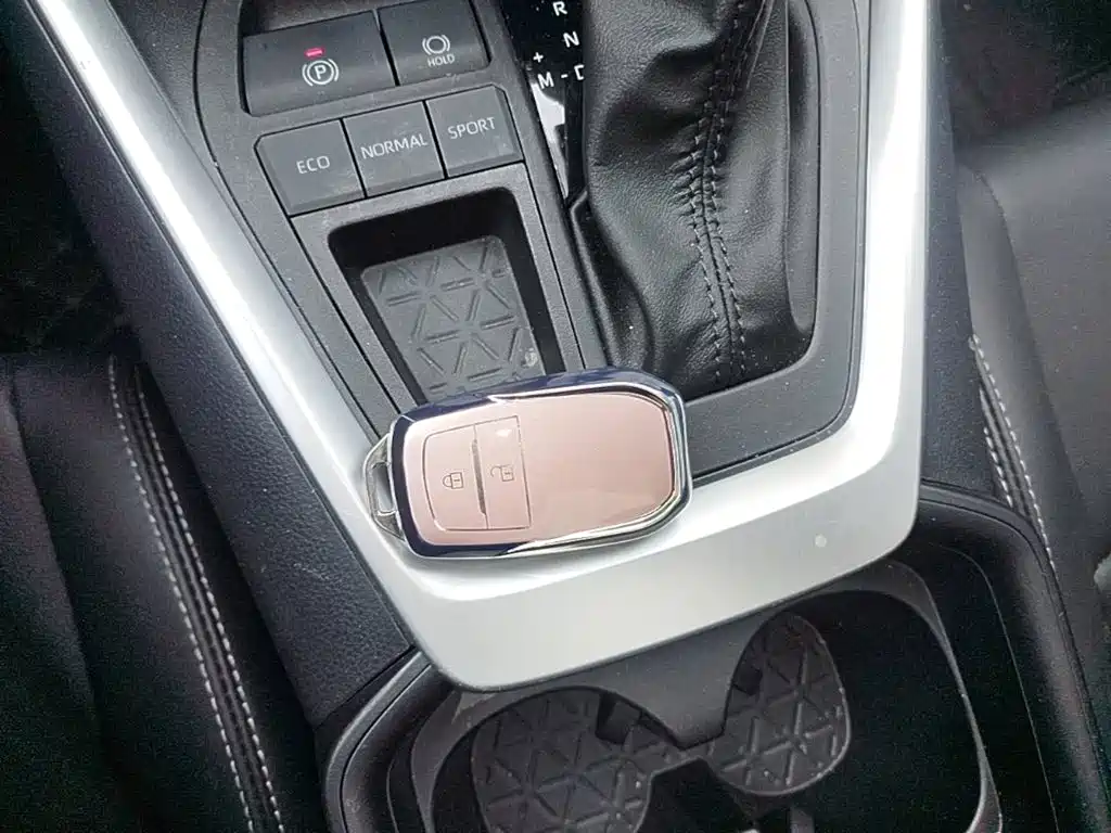 Toyota Wildlander — миниатюра 13