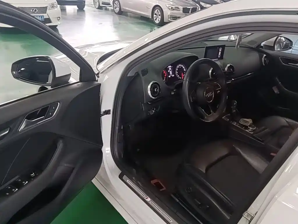 Audi A3 — миниатюра 16