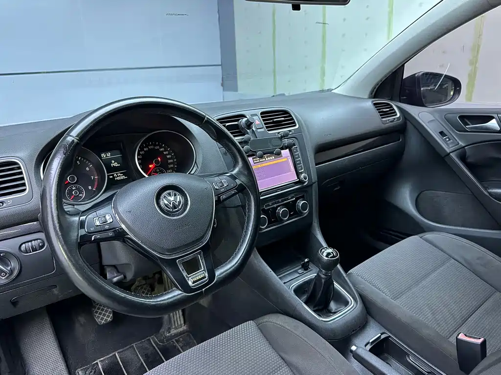 Volkswagen Golf — миниатюра 10