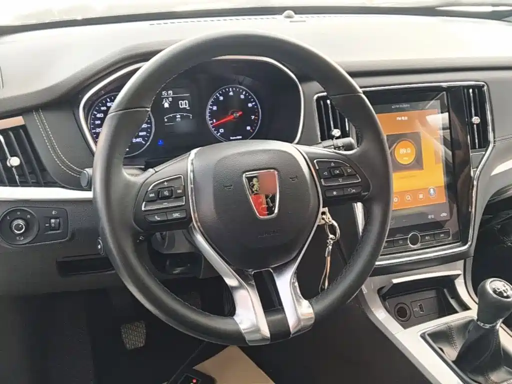 Roewe RX5 — миниатюра 11