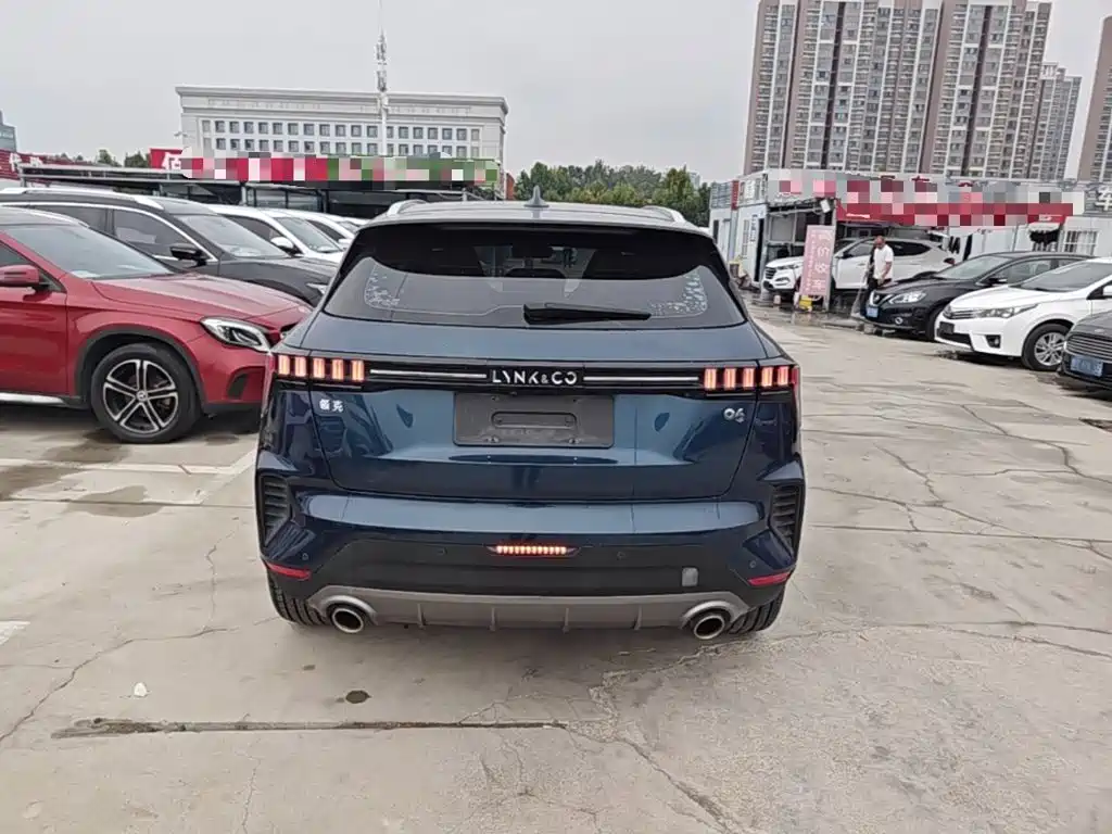 Lynk & Co 06 — миниатюра 6