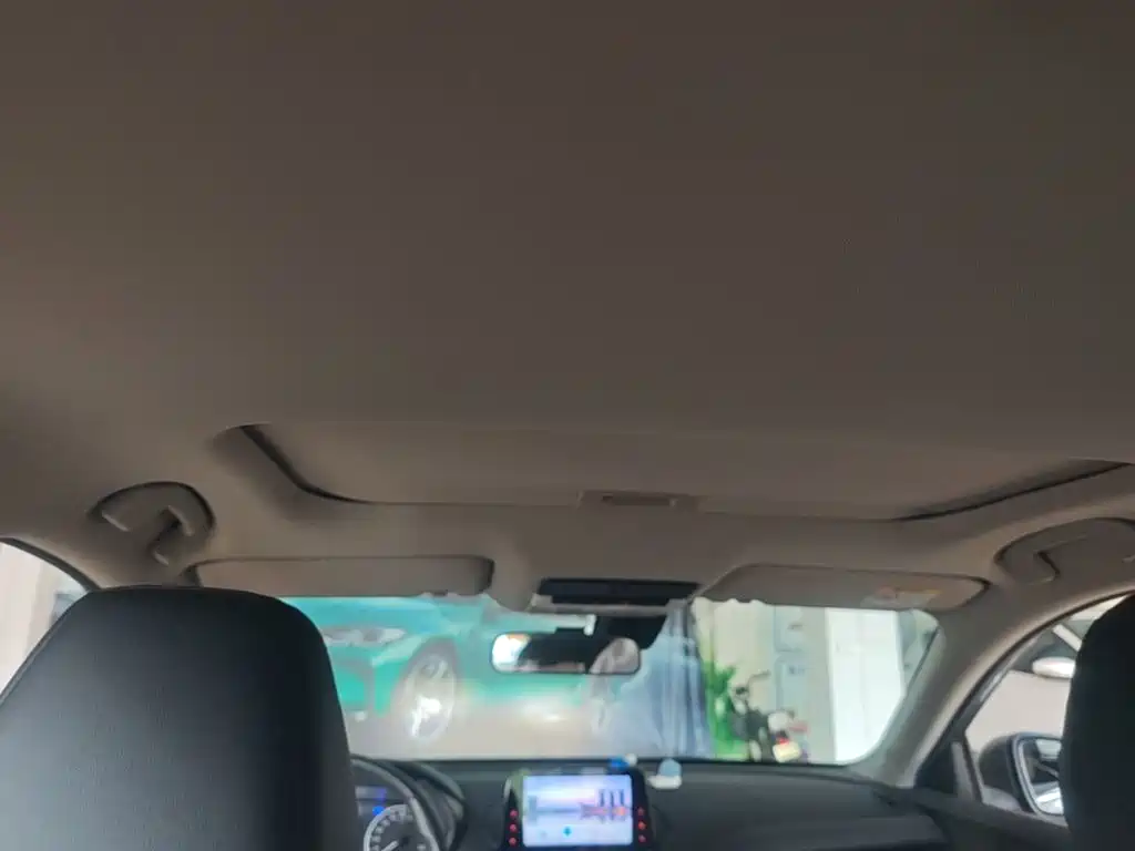 Nissan Sylphy — миниатюра 18