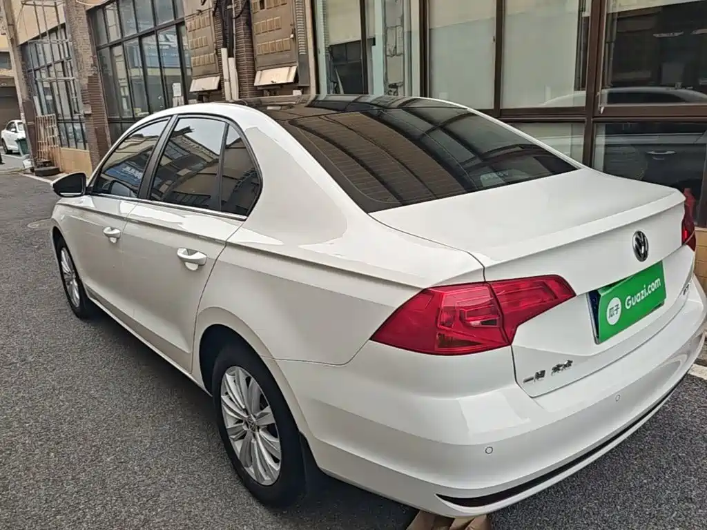Volkswagen Bora — миниатюра 5