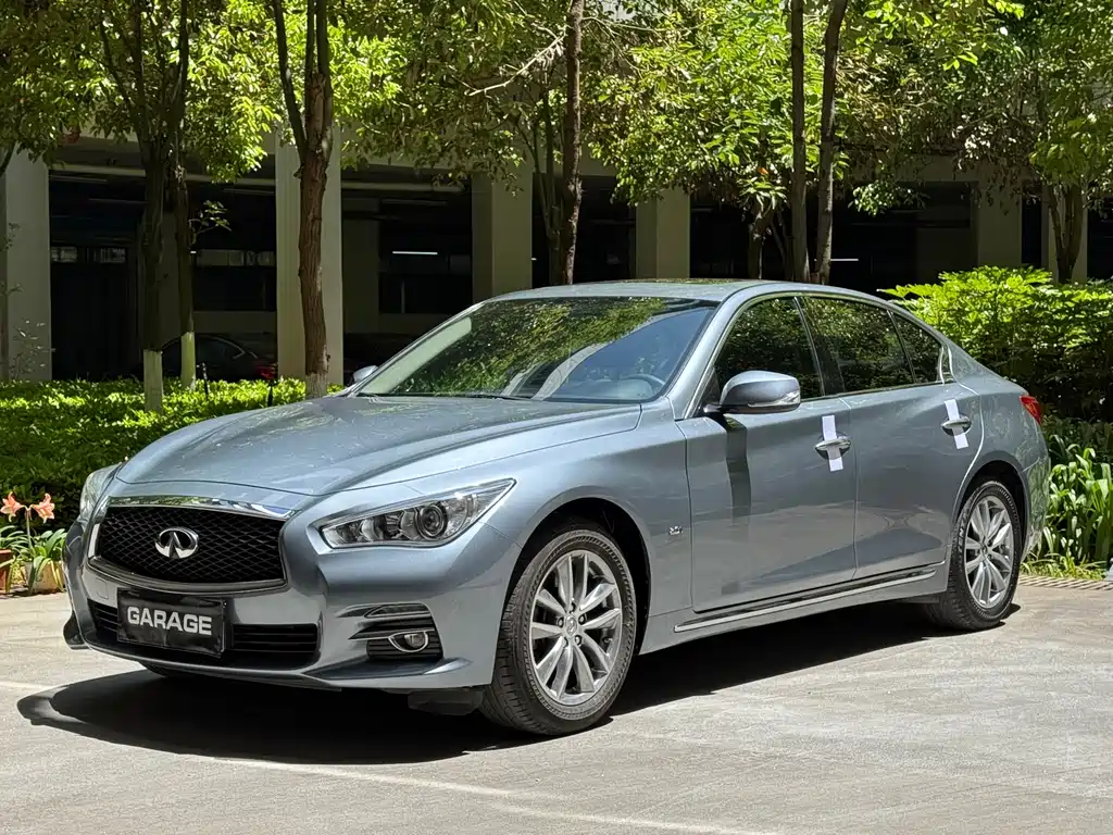 Infiniti Q50L 2017